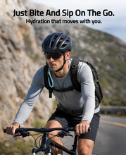 Load image into Gallery viewer, MidTen large-capacity hydration backpack – hydration that moves with you, black